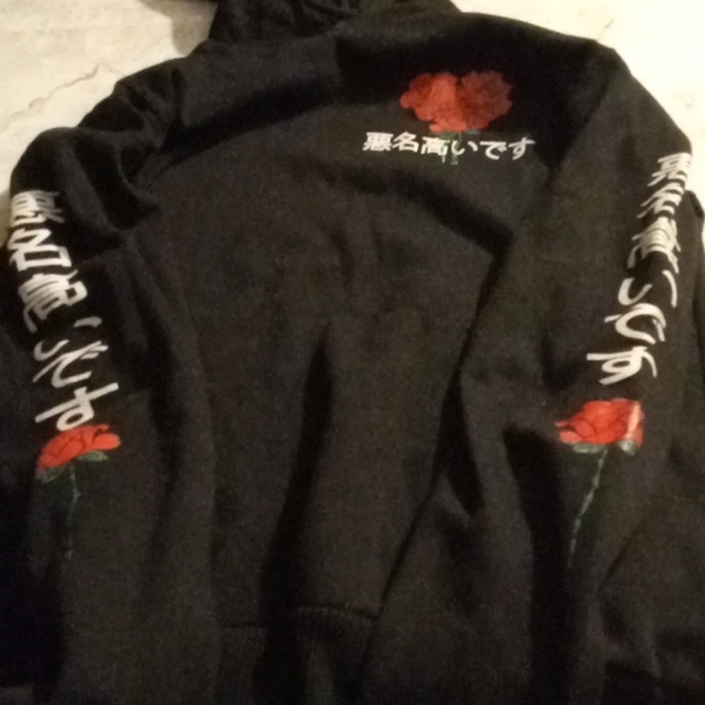 hoodie with design,not thick not thin material,size:S